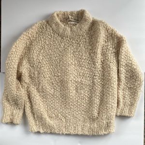 Sweater by Il by Saori Komatsu
